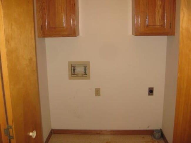Photo - Great All Brick Lovely Home-Rent To Own!