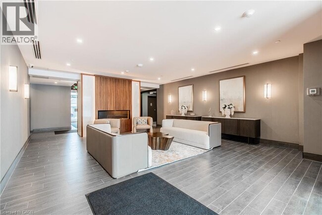 Photo - 470 Dundas St E Unit 710