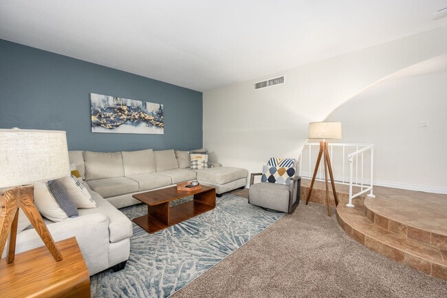 Photo - 15020 N 7th Dr Unidad ID1255476P