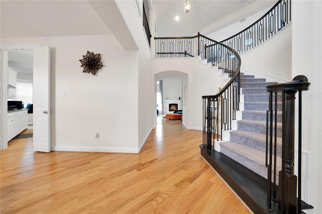 Photo - 7117 Prairieside Trl