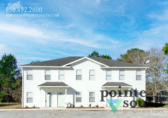 Building Photo - 116 S Elm St