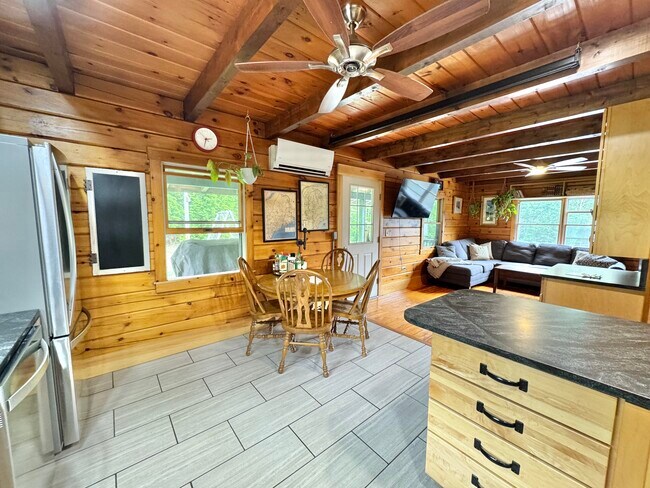 Photo - 1318 Bald Mountain Rd