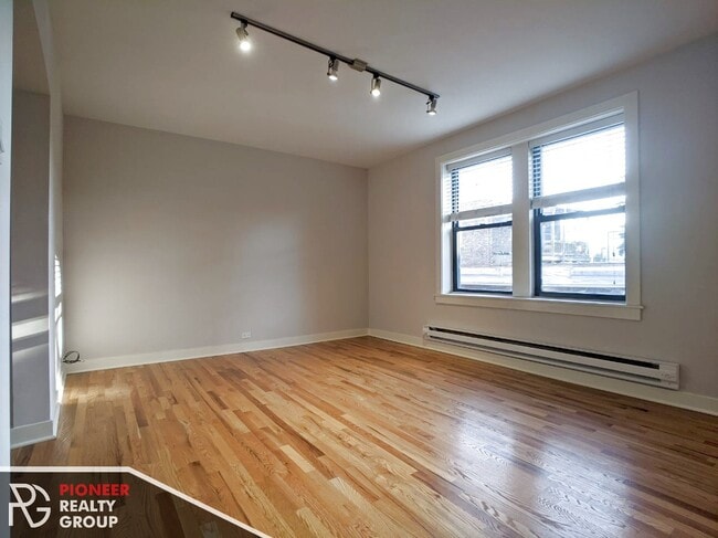 Photo - 2430 N Kedzie Blvd Unit 115