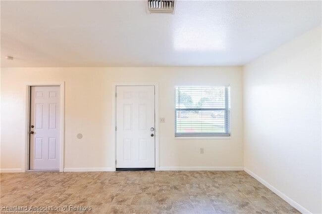 Photo - 1314 Denise Ave