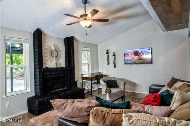 Photo - 713 Nita Fay Dr