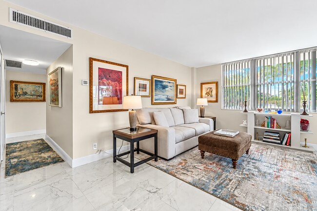 2600 N Flagler Dr Unit 102