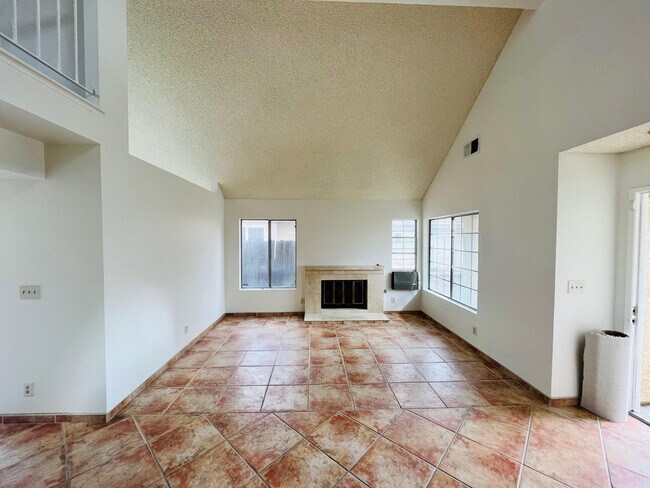 Photo - 36823 Hillcrest Dr