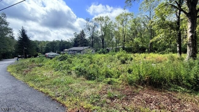 Photo - 908 Willow Dr