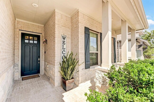 4221 Davis Oak Dr