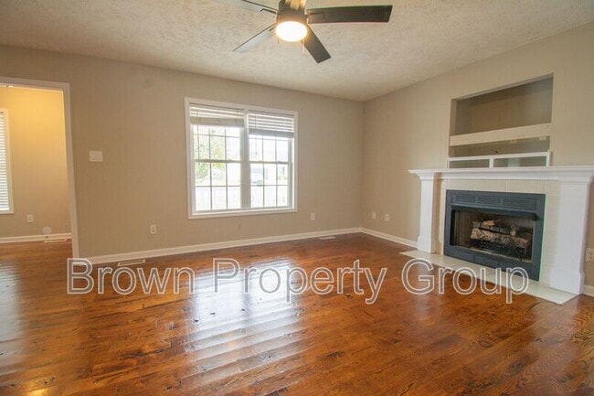 Photo - 3685 Pioneer Dr