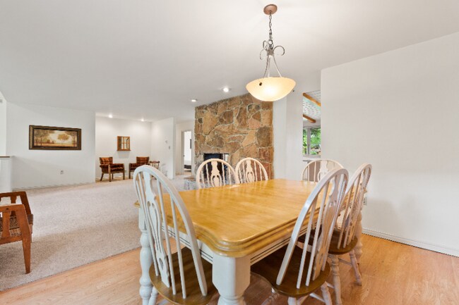 1634 Lake Blaine Rd
