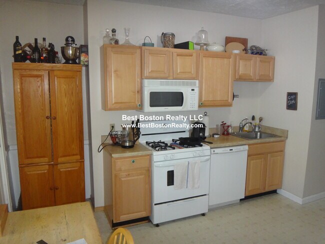 Photo - 423 Franklin St Unit 3L