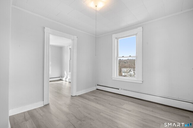 Photo - 48 Anderson St