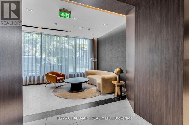 Photo - 500 Dupont St Unit 520