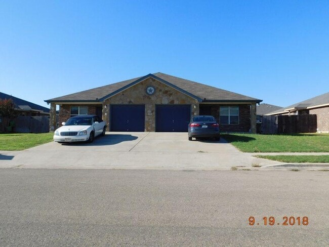 Photo - 1202 Cavalry Ln