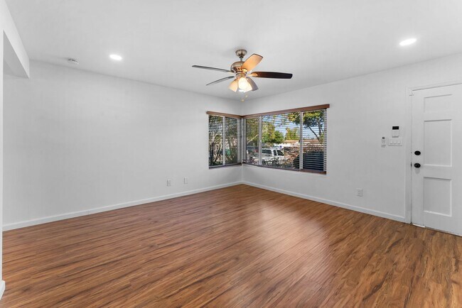 Photo - 4893 Coconino Way Unit 4893