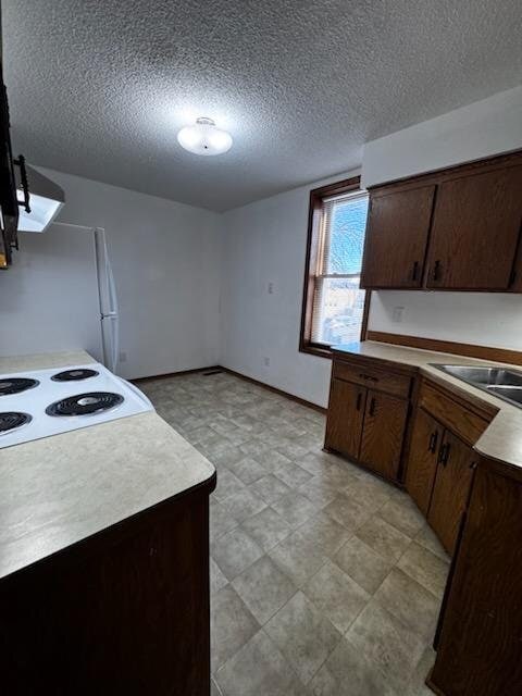 Photo - 418 N Walnut St