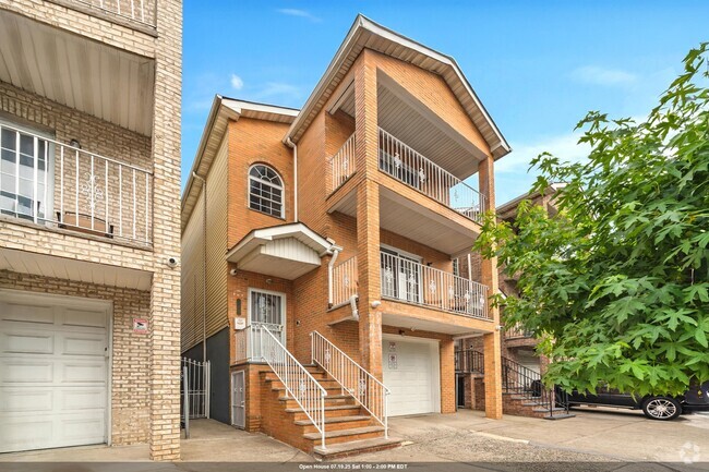 Building Photo - 706 Ocean Ave Unit 2 Rental