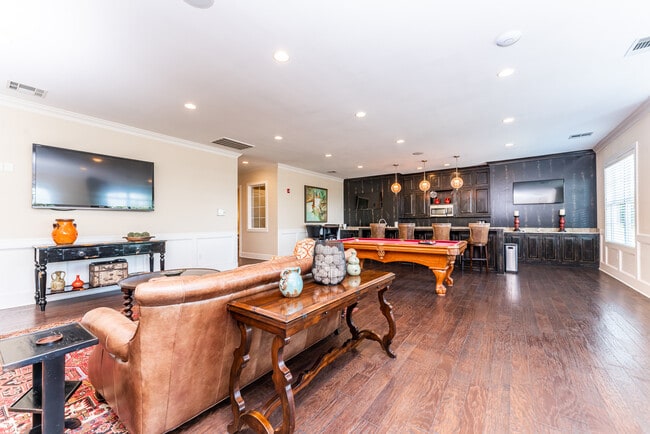 Clubhouse lounge
