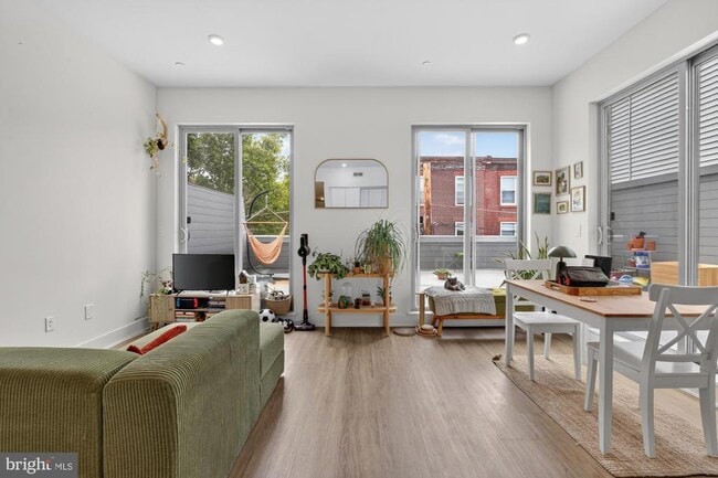 Building Photo - 630 Federal St Unit 206