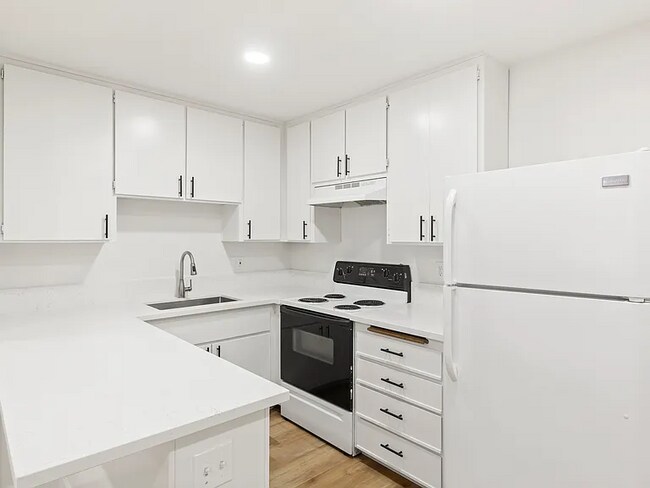 Photo - 6358 Rancho Mission Rd Unit 613