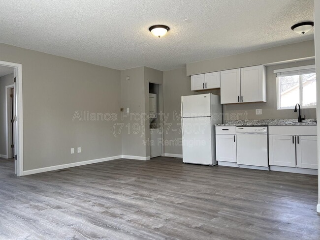 Photo - 2458 E Willamette Ave