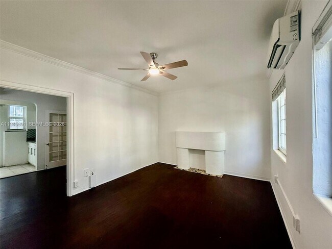 Photo - 1619 Meridian Ave Unidad 5