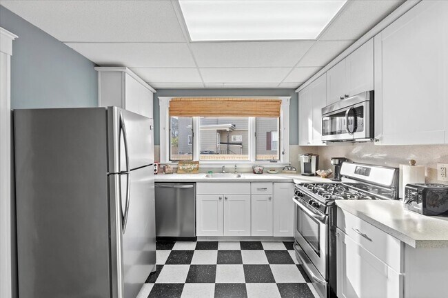 Photo - 9 Wilshire St Unit 1