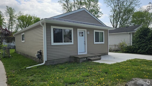 Building Photo - 11716 Kinloch St Rental