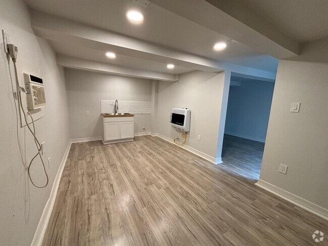 Building Photo - 7133 Avenue C Unit 3 Rental