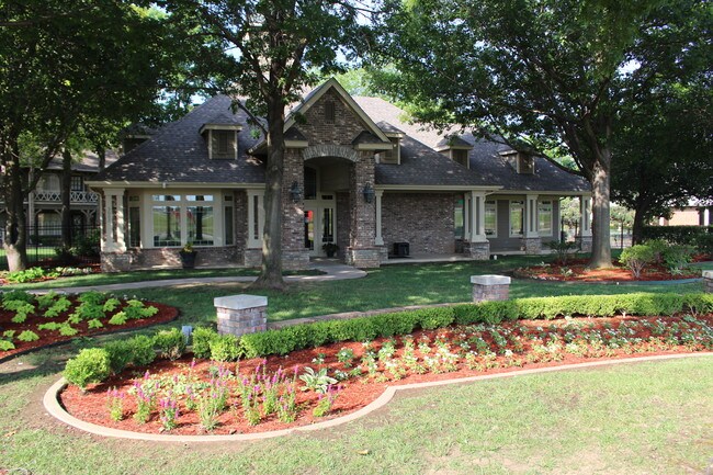 Photo - Heatherwood Apartments - A Senior Community