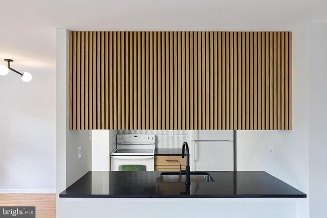 Photo - 737 Timber Ln