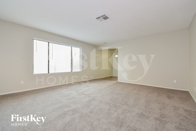 Photo - 1335 Clagett Ln