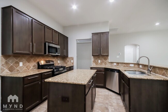 Photo - 20818 Falcon Hill St