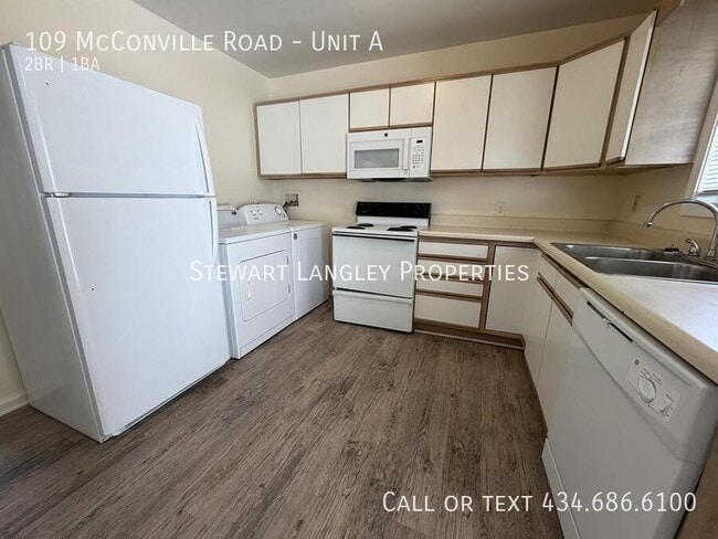 Photo - 109 McConville Rd Unit A