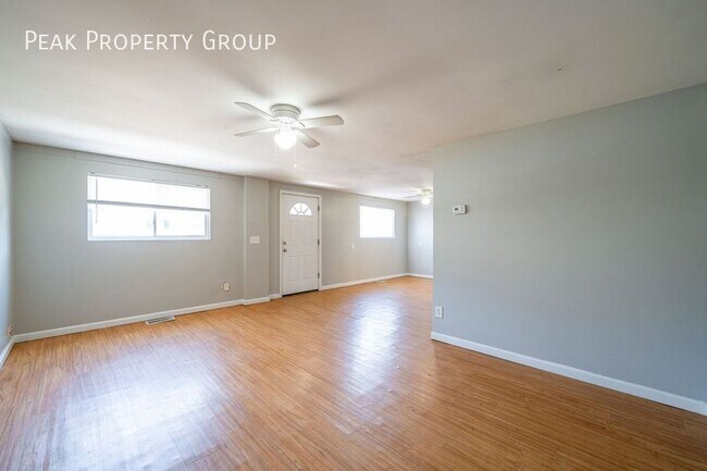 Photo - 511 Elsmere St