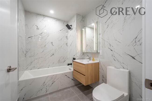 Photo - 134-38 35th Ave Unit 5B
