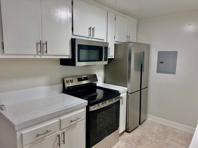14925 Sherman Way Unit 204