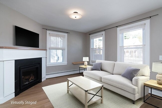 Photo - 40 Mechanic St