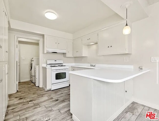 Photo - 1601 Torrance Blvd Unit 3