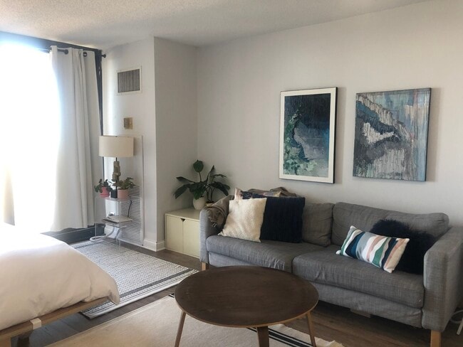 Photo - 3660 N Lake Shore Dr Unit 2709