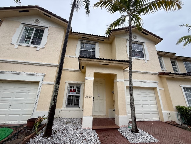 Photo - 2415 NE 42nd Ave