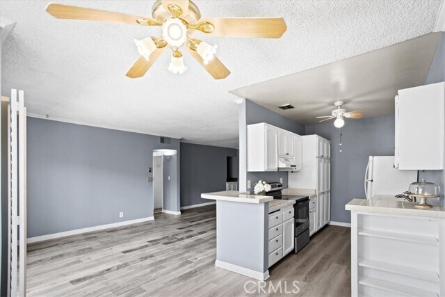Photo - 5349 Newcastle Ave Condo Unit 56