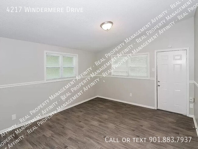 Photo - 4217 Windermere Rd