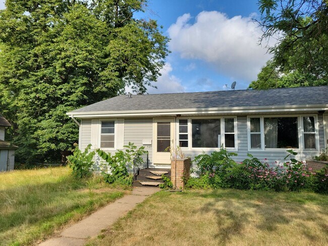 Photo - 2 Bedroom Duplex