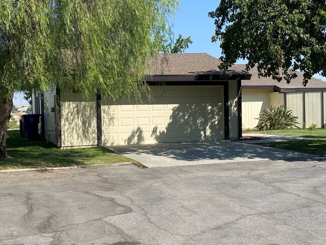 Photo - 17130 Advantage Pointe Ct House