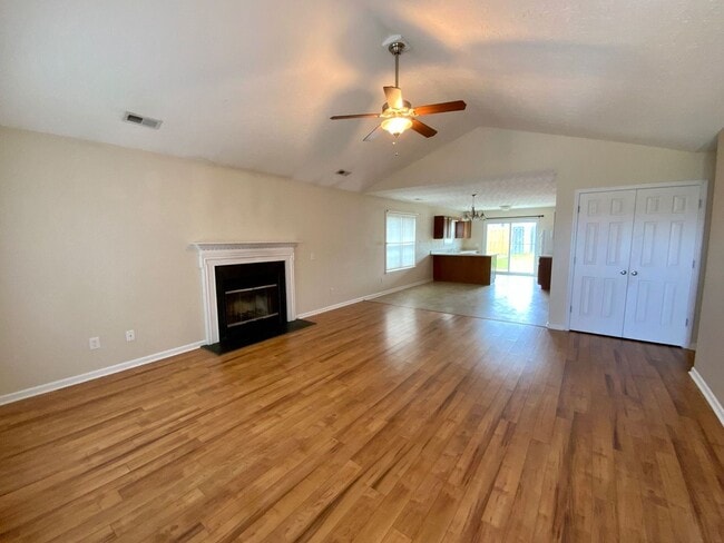 Photo - Beautiful 3 bedroom, 2 bath unfurnished home in Neighborhoods of Holly Ridge