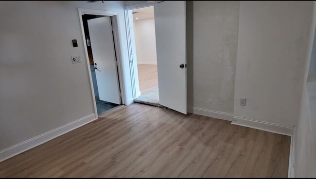 Photo - 600 NW 38th Ct