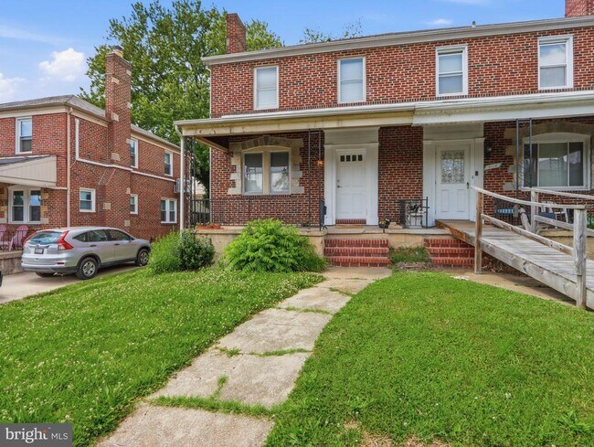 Photo - 5112 Crosswood Ave