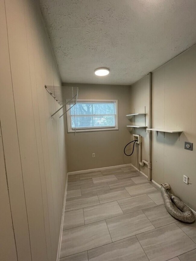Photo - Cute 3-bedroom Home Near OTC and Drury!